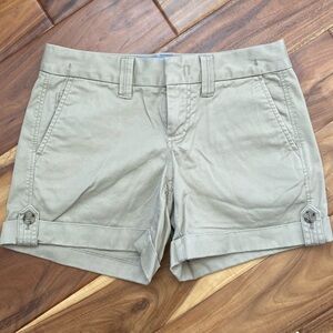 Weekend short